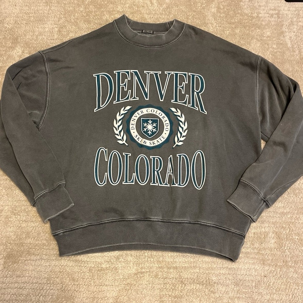 Abercrombie and Fitch Colorado Ski Sweatshirt women's oversized small